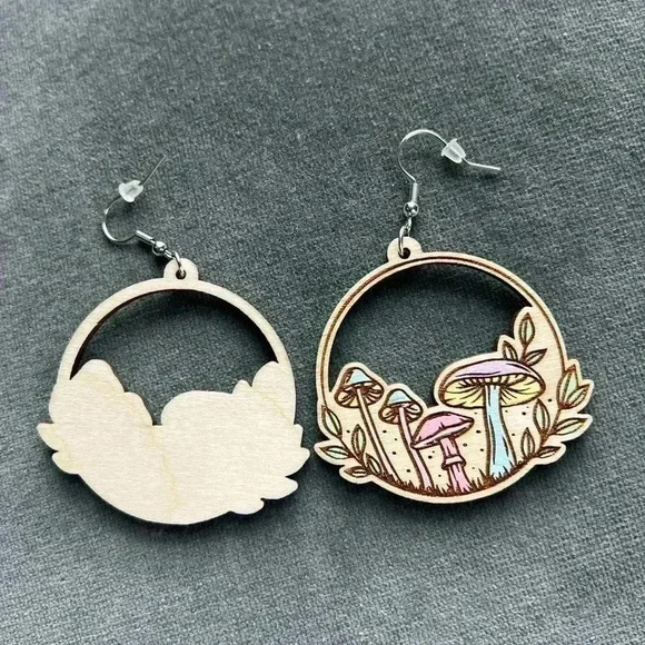 NEW Woodcut Mushroom Design Earrings Shrooms Psychedelic Hippie Boho Cottagecore - Picture 5 of 6